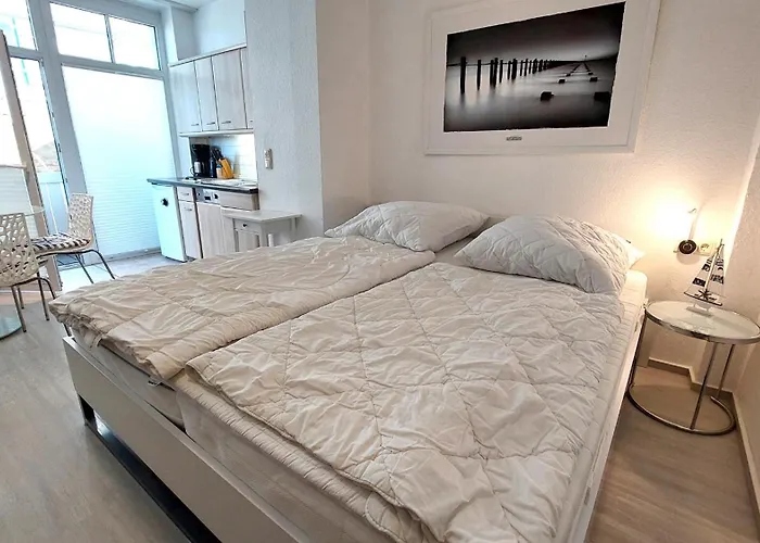 Apartment Residenz Seeblick By Rujana Sellin (Rugen)